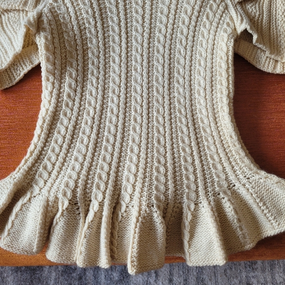 OSCAR DE LA RENTA Cashmere Sweater - Picture 5 of 9